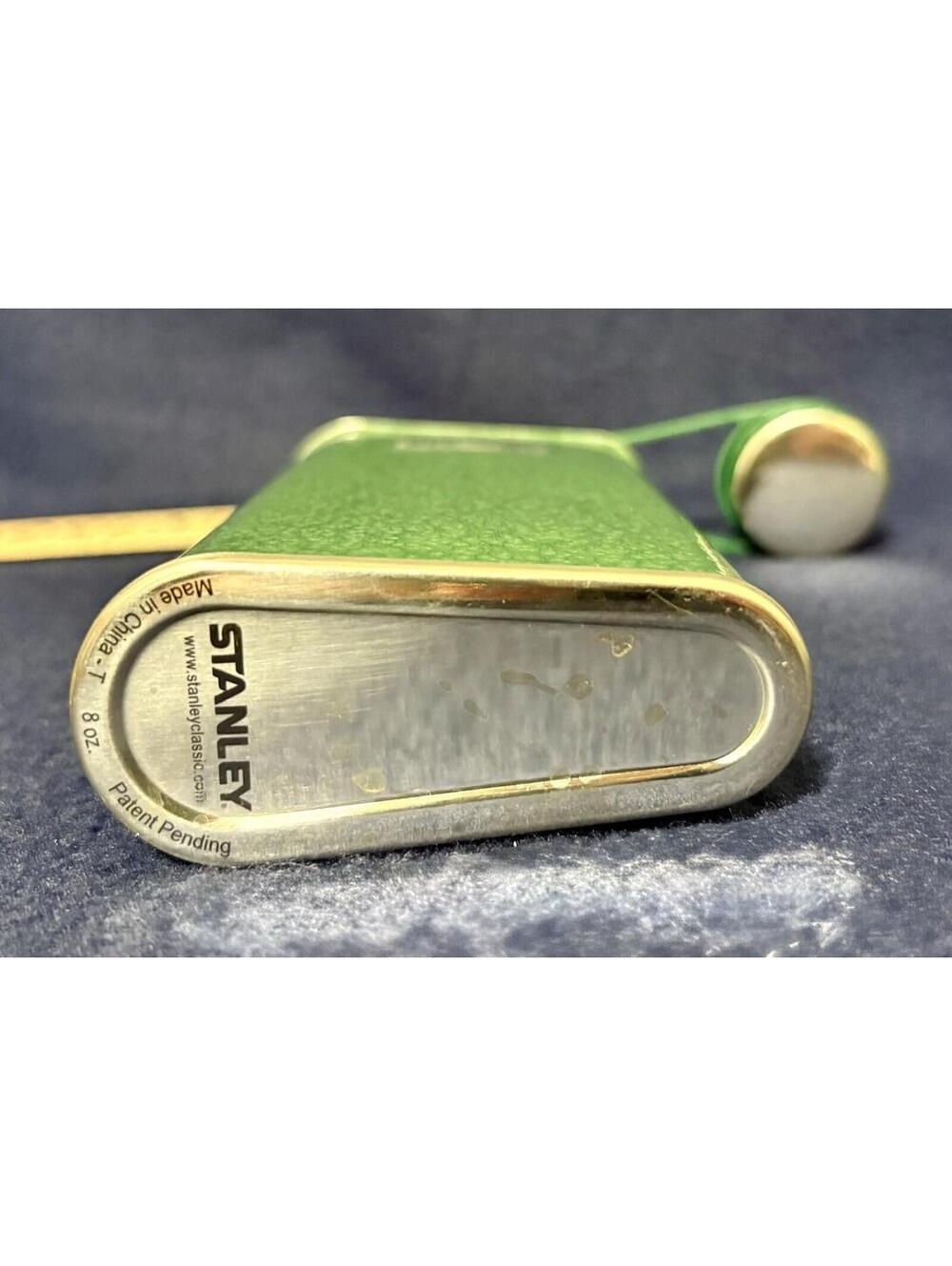 STANLEY 6.5" Classic Flask 8 oz with Never-Lose Cap Stainless Steel Green - Picture 4 of 4